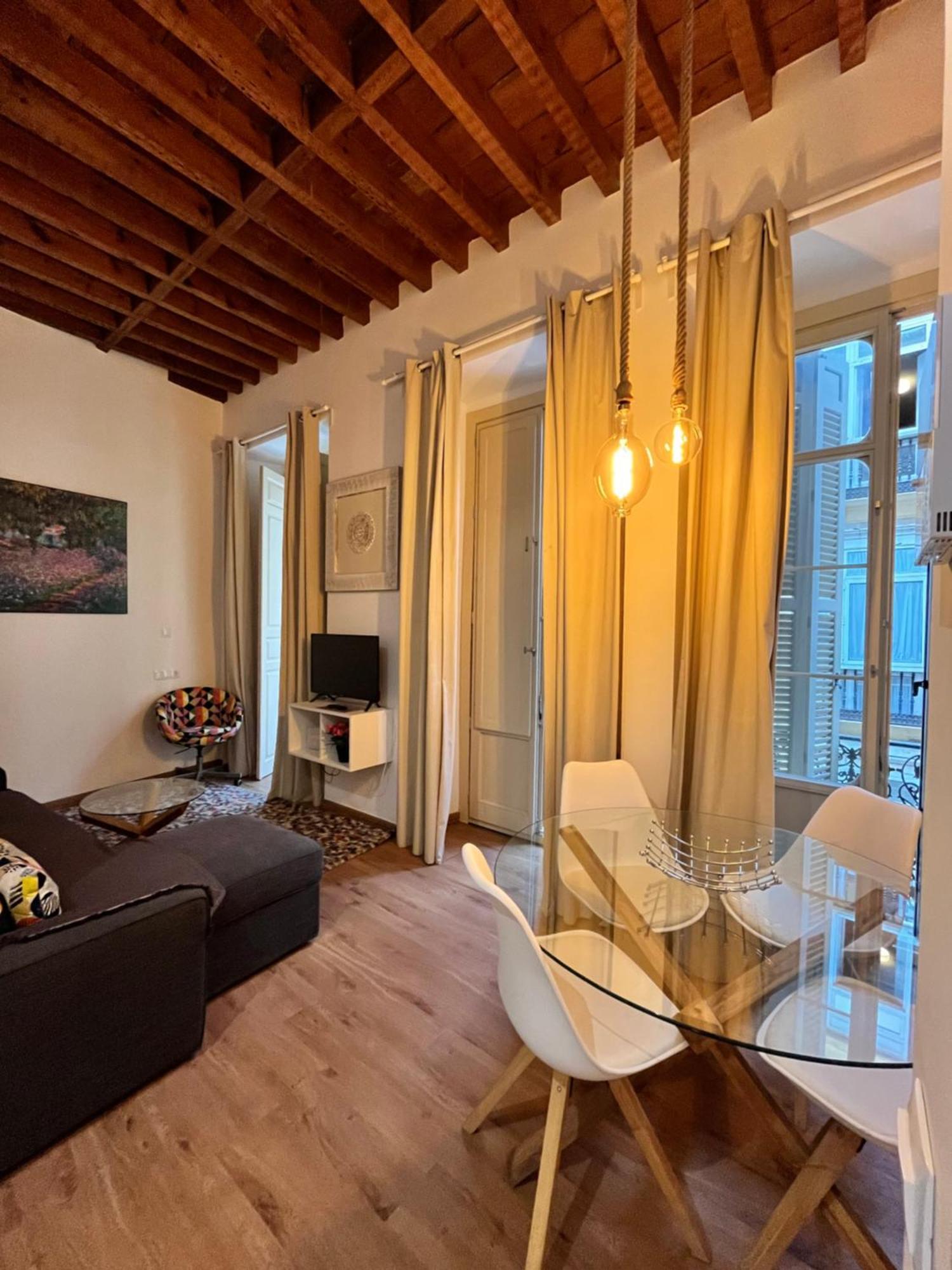 Апартаменты Premium Malaga Center Экстерьер фото
